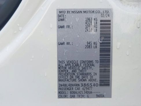 Used 2024 Nissan Altima 2.5 SV image 18