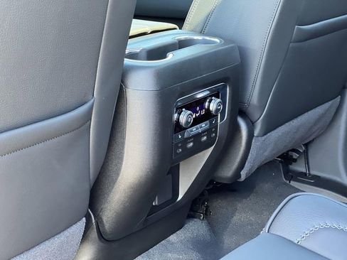 New 2026 GMC Yukon XL Denali w/ Denali Reserve Package image 29