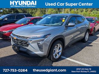 Used 2024 Chevrolet Trax LS w/ LS Convenience Package FWD video 1