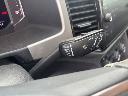 Used 2022 Volkswagen Atlas SE image 14