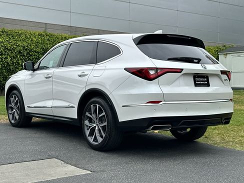 Used 2024 Acura MDX FWD w/ Technology Package image 3