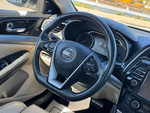 Used 2018 Nissan Maxima 3.5 SL image 11