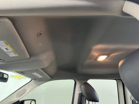 Used 2018 RAM 1500 Tradesman w/ Chrome Appearance Group RWD image 20