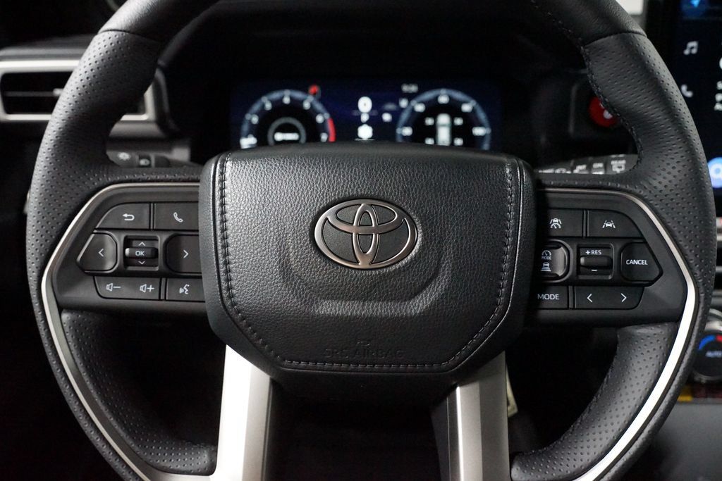 New 2026 Toyota 4Runner TRD Off-Road Premium AWD/4WD image 13