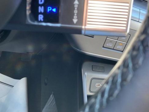 New 2026 Hyundai Kona Limited FWD image 20