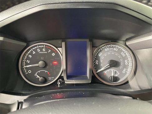 Used 2023 Toyota Tacoma TRD Sport image 5