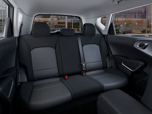 Certified 2025 Kia Soul S FWD image 17