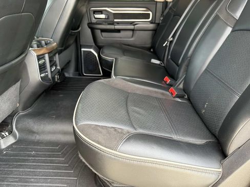 Used 2022 RAM 2500 Laramie AWD/4WD image 15