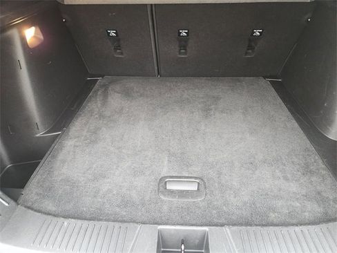 Certified 2024 Chevrolet Trax RS w/ Sunroof Package image 31