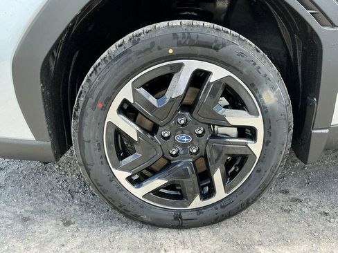 New 2026 Subaru Forester Premium AWD/4WD image 9