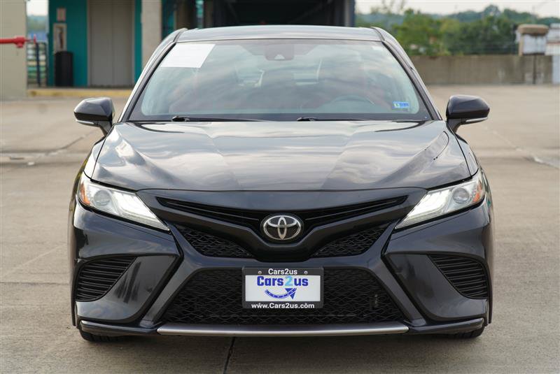 Used 2019 Toyota Camry XSE w/ Navigation Package FWD image 10