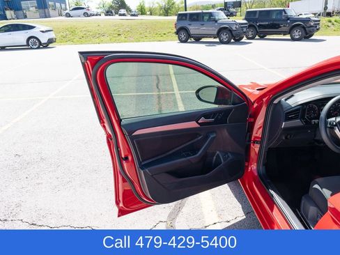 Used 2019 Volkswagen Jetta S w/ Driver Assistance Package FWD image 13