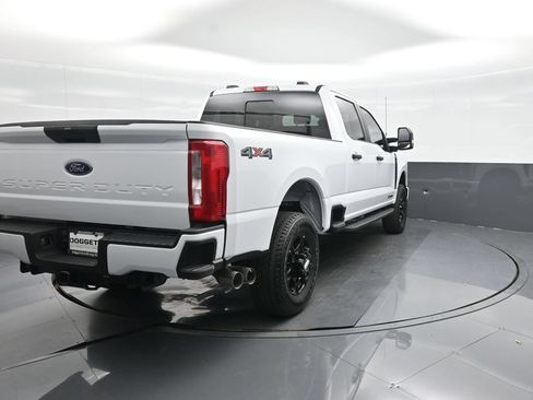 Certified 2026 Ford F250 XL w/ STX Appearance Package AWD/4WD image 4