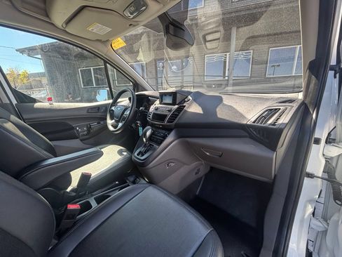 Used 2021 Ford Transit Connect XL FWD image 22