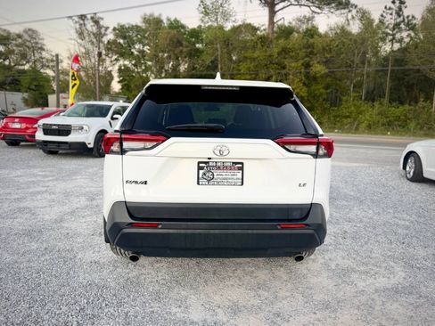 Used 2024 Toyota RAV4 LE image 3