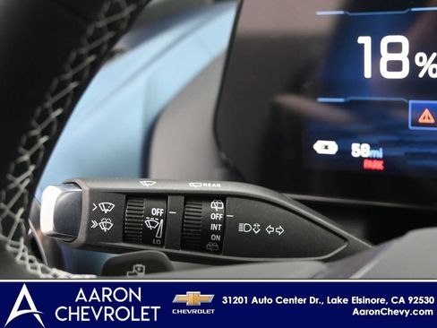 New 2025 Chevrolet Equinox EV LT image 14