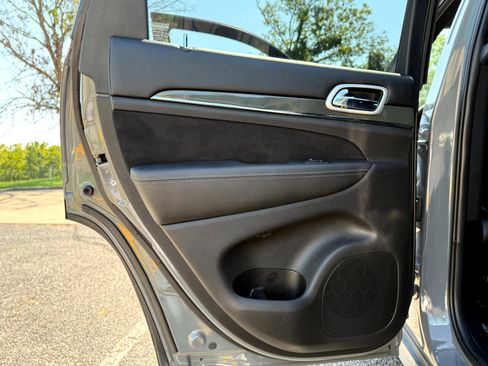 Used 2019 Jeep Grand Cherokee SRT w/ Trailer Tow Group IV image 16