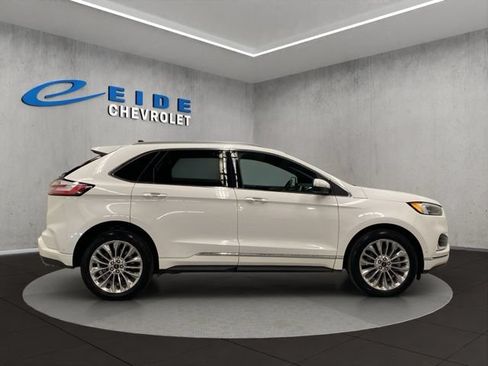 Used 2021 Ford Edge Titanium w/ Equipment Group 301A AWD/4WD image 15