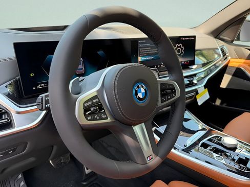 New 2026 BMW X5 xDrive50e AWD/4WD image 15