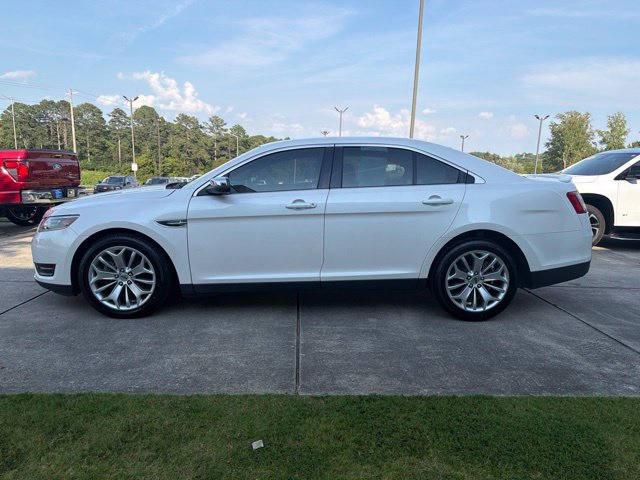 Used 2016 Ford Taurus Limited FWD image 4