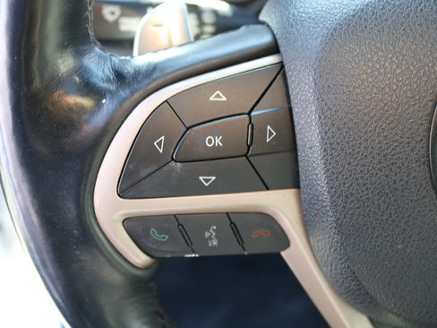 Used 2014 Jeep Grand Cherokee Limited image 20