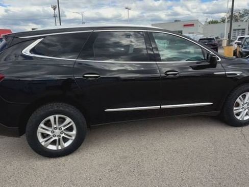 Used 2019 Buick Enclave Essence AWD/4WD image 14