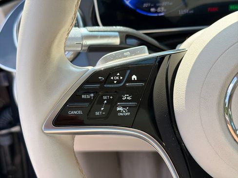 Used 2023 Mercedes-Benz EQS 450+ Sedan image 25