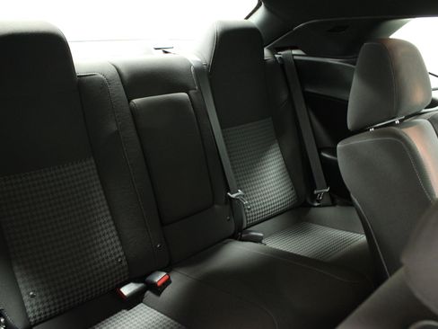 Used 2022 Dodge Challenger GT image 17