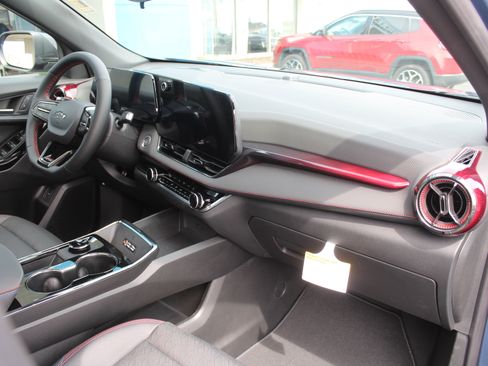 New 2026 Chevrolet Equinox RS image 15