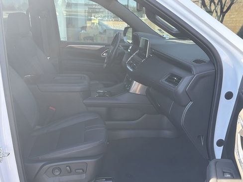 Used 2023 Chevrolet Tahoe RST w/ Sport Performance Package image 13