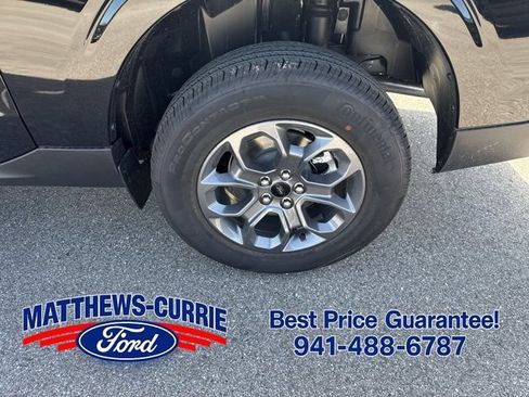 New 2026 Ford Maverick XLT FWD image 15