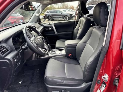 Used 2024 Toyota 4Runner SR5 Premium image 14