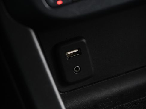 Used 2018 Chevrolet Colorado Z71 image 19