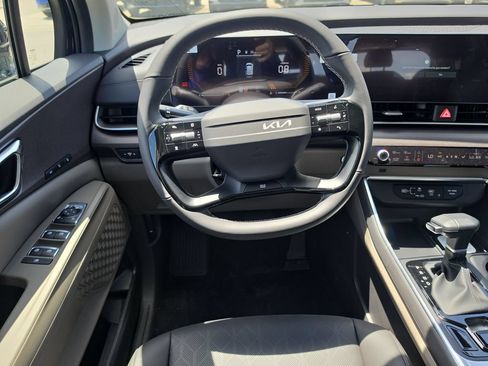 New 2027 Kia Carnival EX FWD image 14