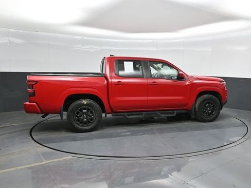 Used 2022 Nissan Frontier SV w/ SV Premium Package image 4