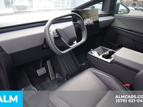 Used 2025 Tesla Cybertruck AWD Crew Cab image 11