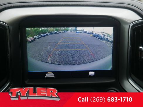 Used 2019 Chevrolet Silverado 1500 LT w/ Texas Edition AWD/4WD image 48