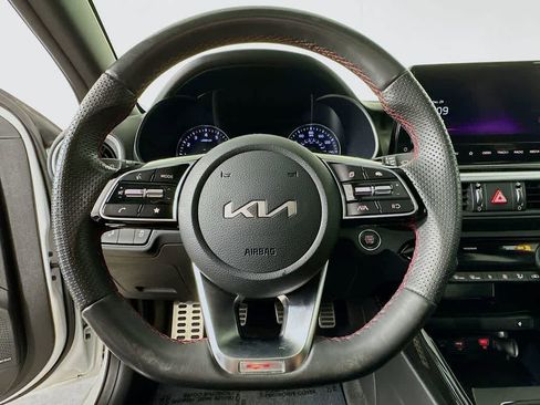 Used 2023 Kia Forte GT image 16