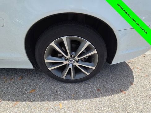 Used 2013 Volvo C70 T5 FWD image 5