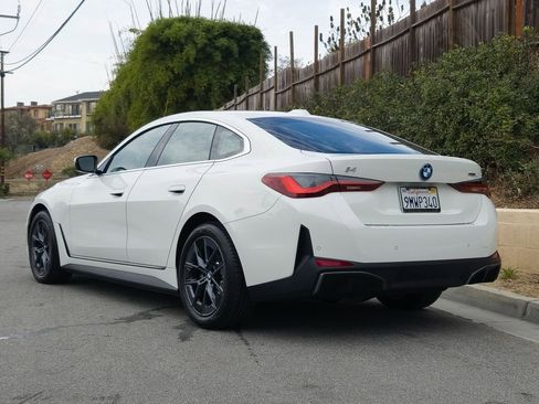 Used 2025 BMW i4 eDrive40 image 28