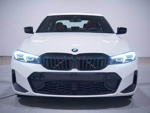 Used 2026 BMW 330i Sedan w/ M Sport Package RWD image 4