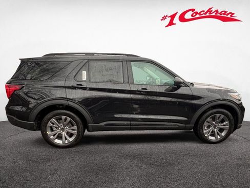 New 2026 Ford Explorer Active w/ Active Comfort Package image 7