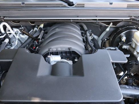 Used 2020 Chevrolet Suburban Premier AWD/4WD image 41