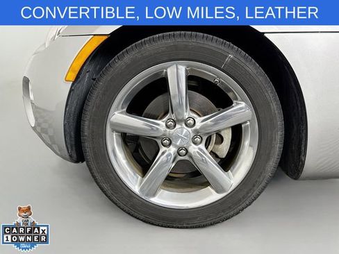Used 2009 Pontiac Solstice Convertible w/ Premium Package RWD image 23