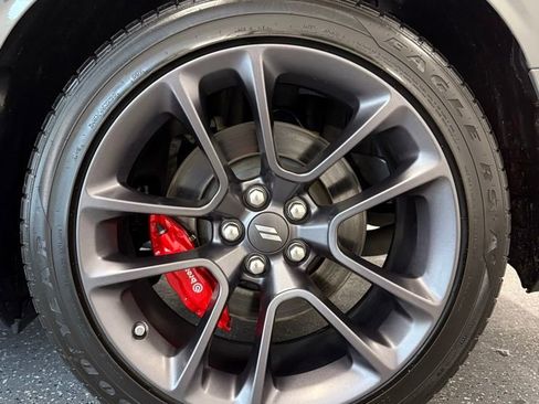 Used 2023 Dodge Challenger R/T w/ Performance Handling Group image 34