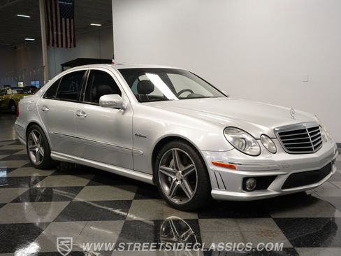 Used 2007 Mercedes-Benz E 63 AMG Sedan image 16