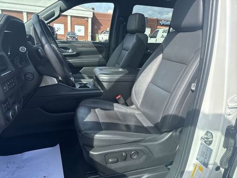 Used 2022 Chevrolet Tahoe Z71 w/ Luxury Package image 15