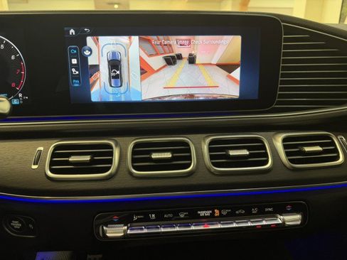 Certified 2025 Mercedes-Benz GLS 450 4MATIC image 13