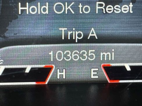 Used 2016 Jeep Cherokee Trailhawk w/ Comfort/Convenience Group image 7