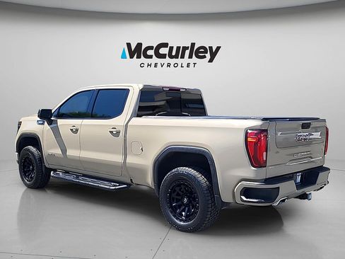 Used 2022 GMC Sierra 1500 AT4 w/ AT4 Preferred Package AWD/4WD image 5